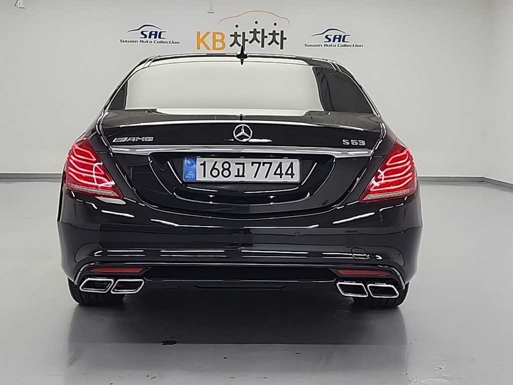 Mercedes Benz S Class - Vista 3