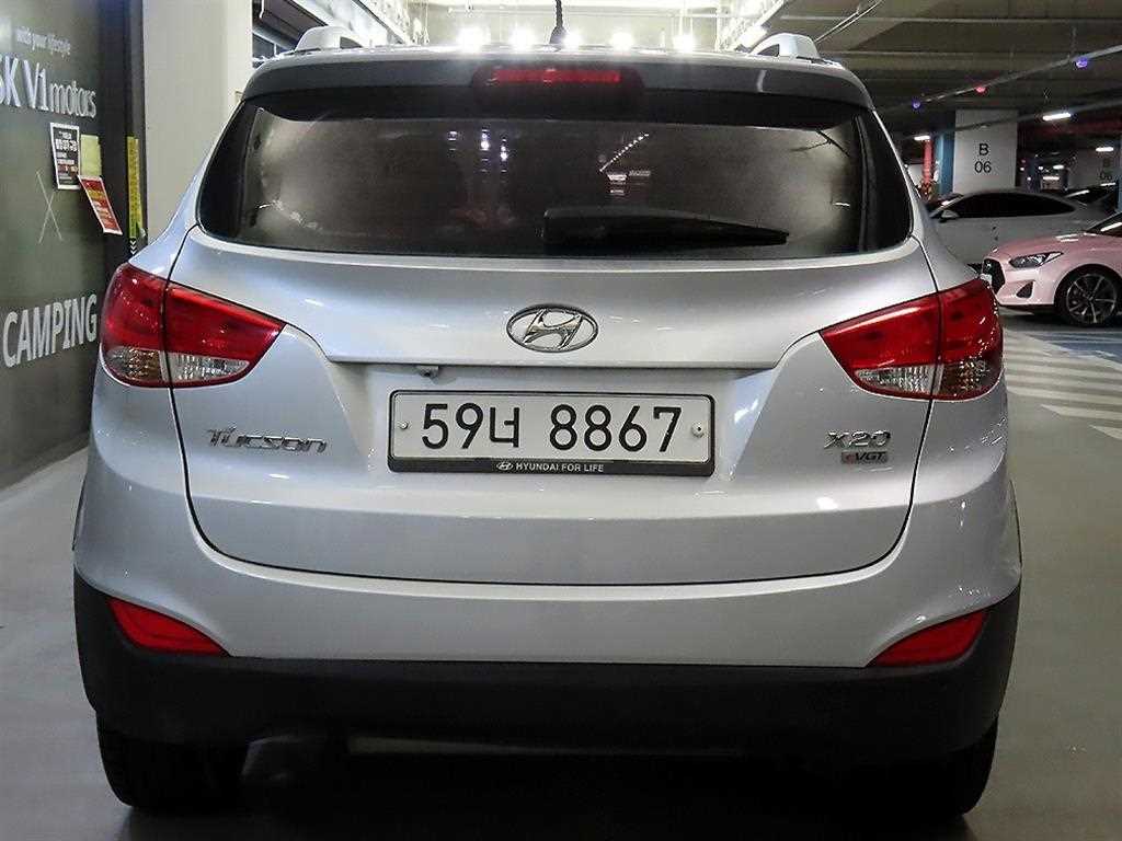 HYUNDAI Tucson - Vista 5