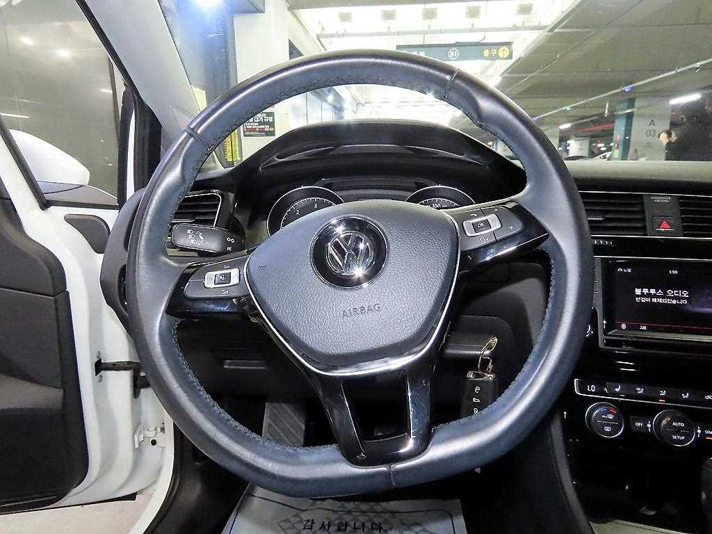 Volkswagen Golf 2014 Blanco - Importación desde Corea - HF Imports Iquique - Foto 16
