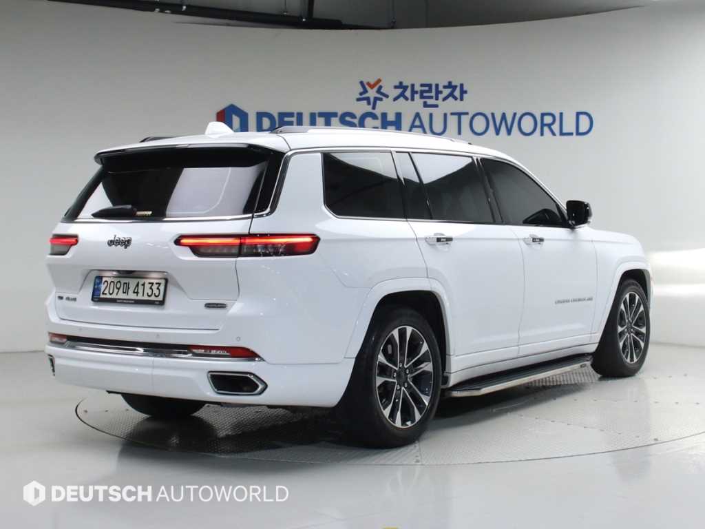 Jeep Cherokee - Vista 4