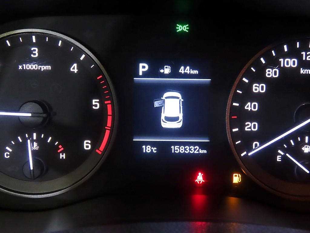 HYUNDAI Tucson - Vista 9