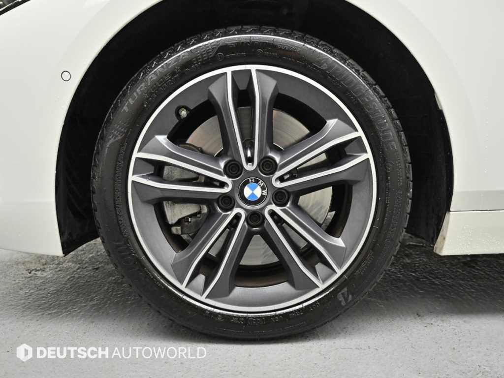 BMW 1 series - Vista 5