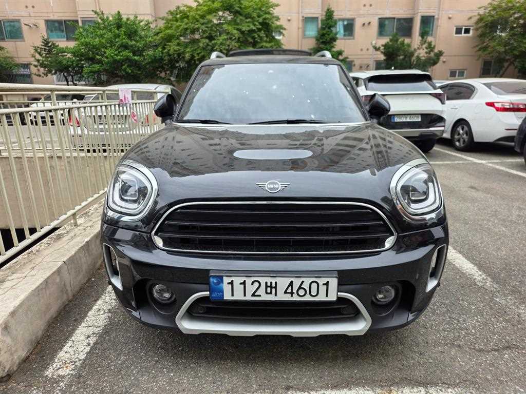 Mini Countryman 2022 Negro - Importación desde Corea - HF Imports Iquique - Foto 1