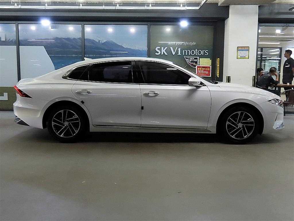 HYUNDAI Grandeur - Vista 3