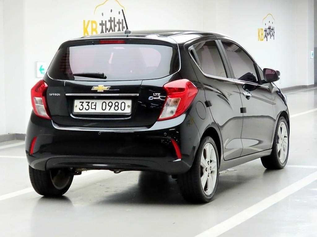 Chevrolet Spark - Vista 4