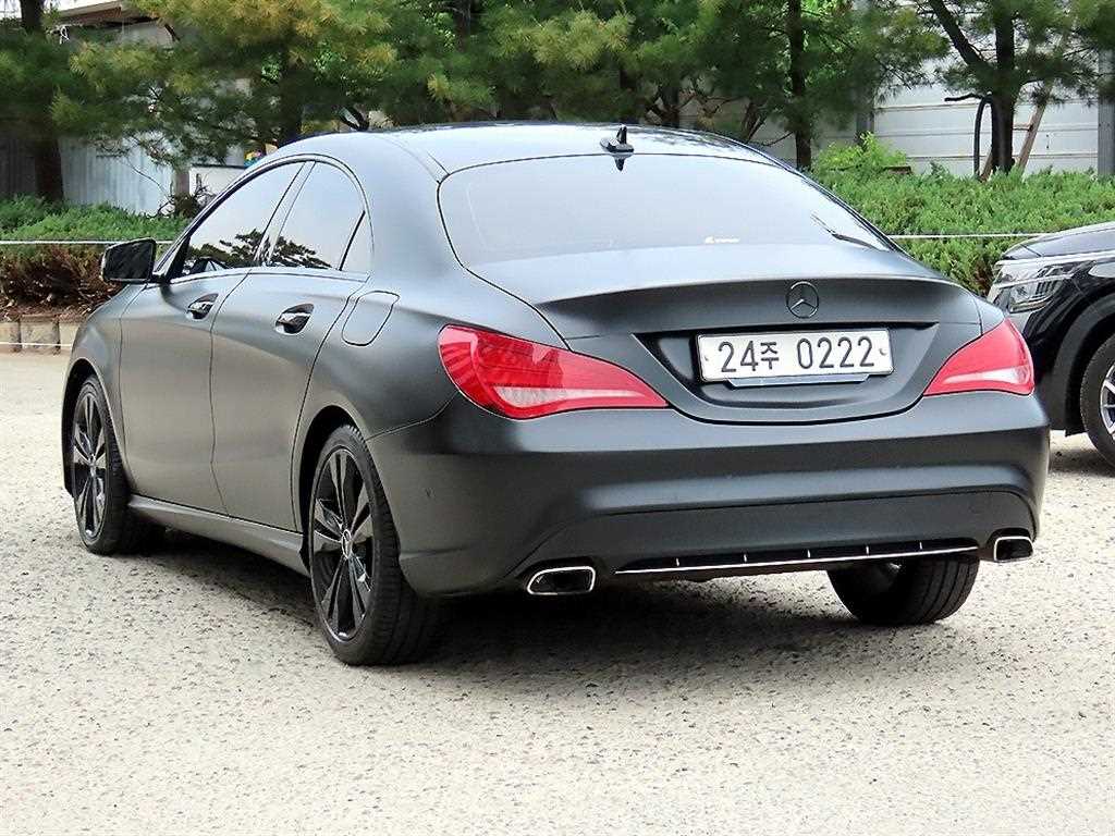 Mercedes Benz CLA Class - Vista 3