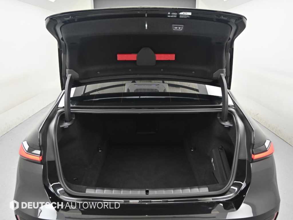 BMW 7 Series 2025 Negro - Importación desde Corea - HF Imports Iquique - Foto 19