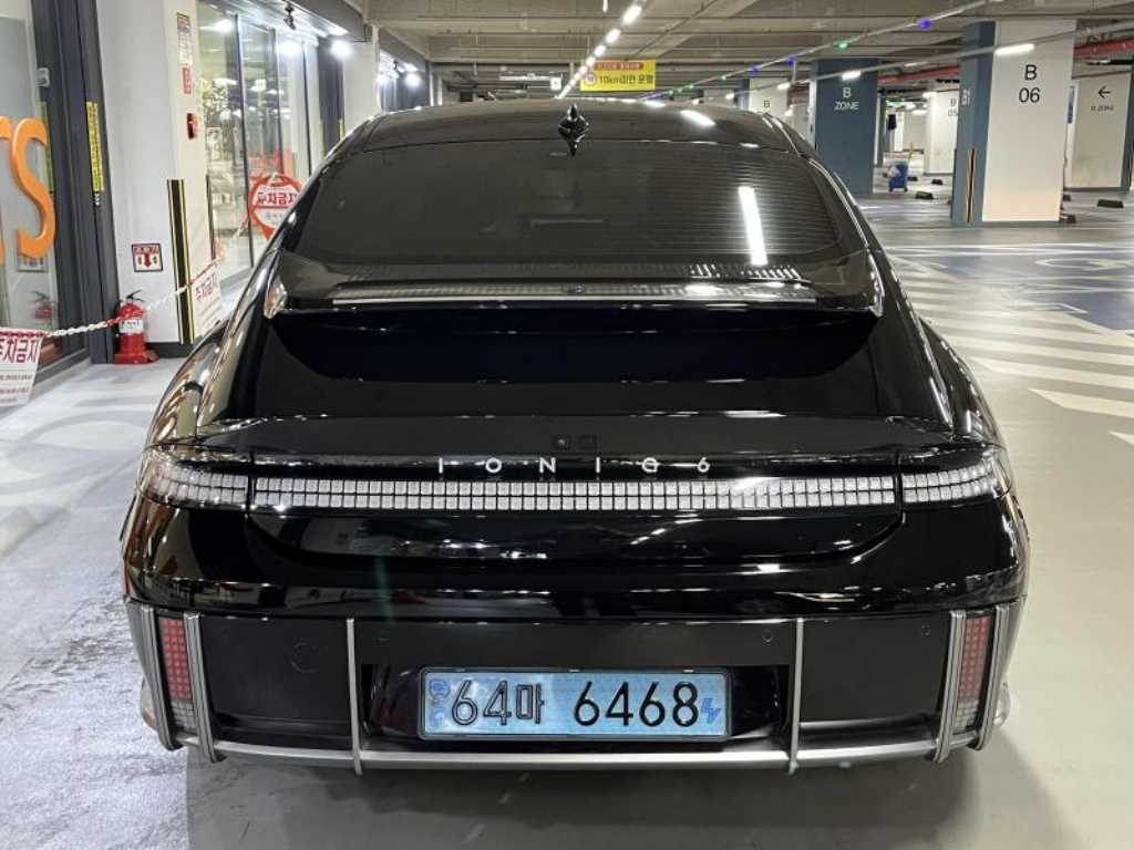 HYUNDAI Ioniq 6 - Vista 5