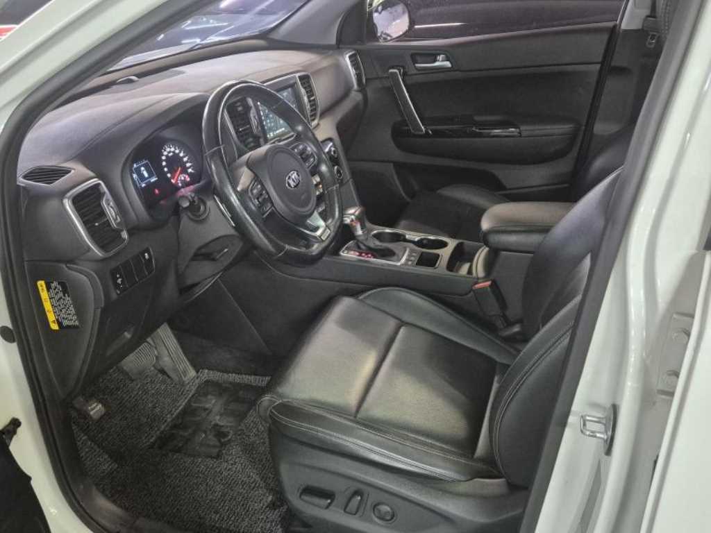 KIA Sportage - Vista 6