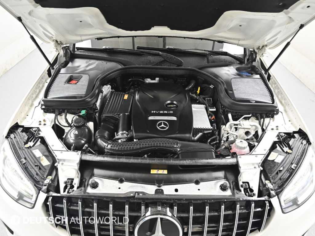 Mercedes Benz GLC Class - Vista 6