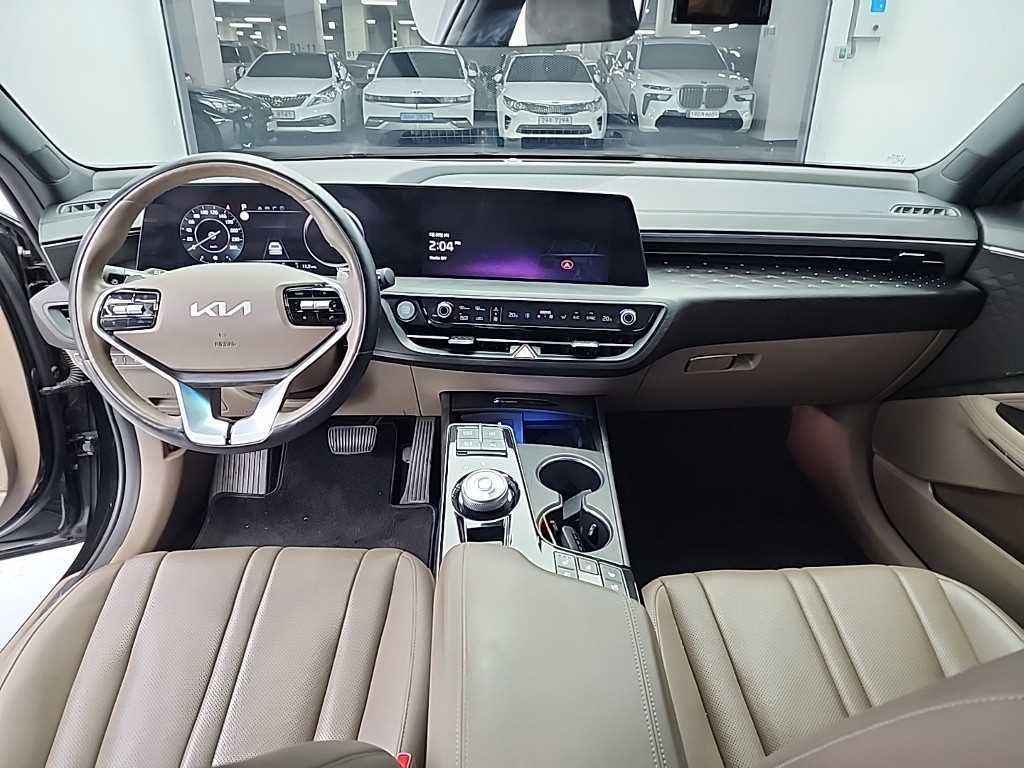 KIA K8 - Vista 7