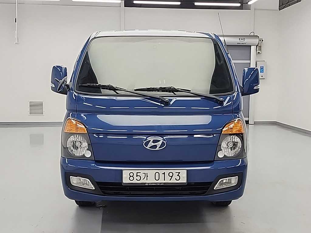 Small Truck Cargo (small) - Vista 2