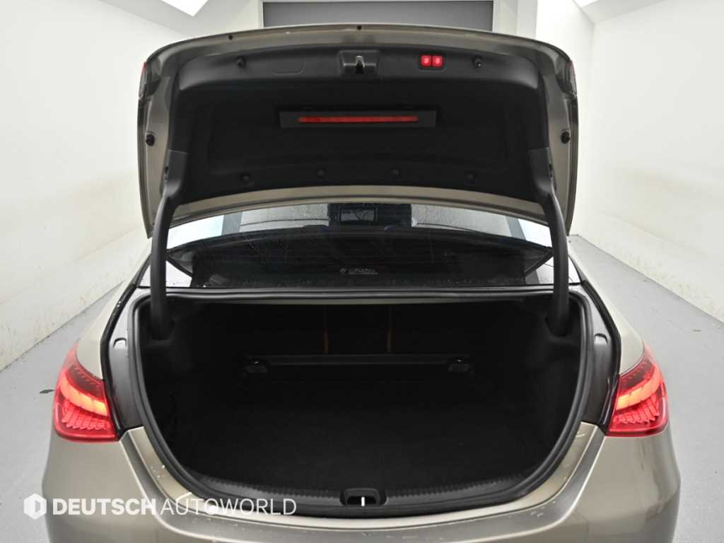 Mercedes Benz C Class 2023 Gris - Importación desde Corea - HF Imports Iquique - Foto 19