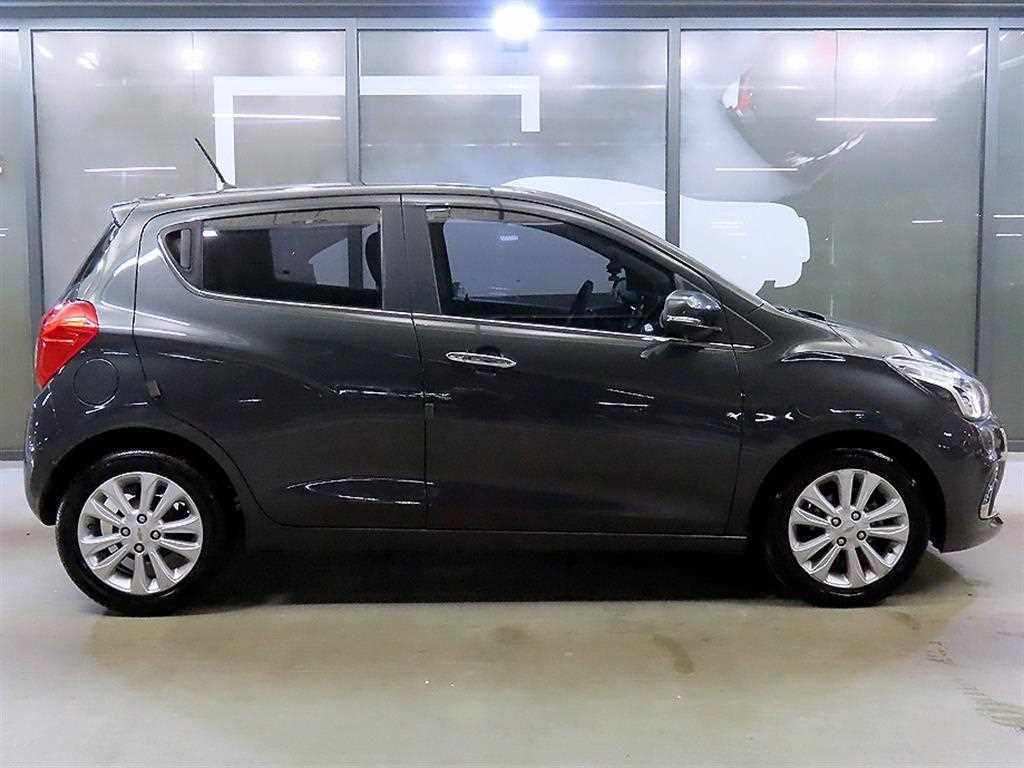 Chevrolet Spark - Vista 4