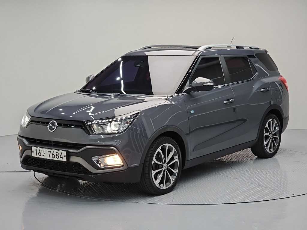 Ssangyong Tivoli 2017 Gris - Importación desde Corea - HF Imports Iquique - Foto 1