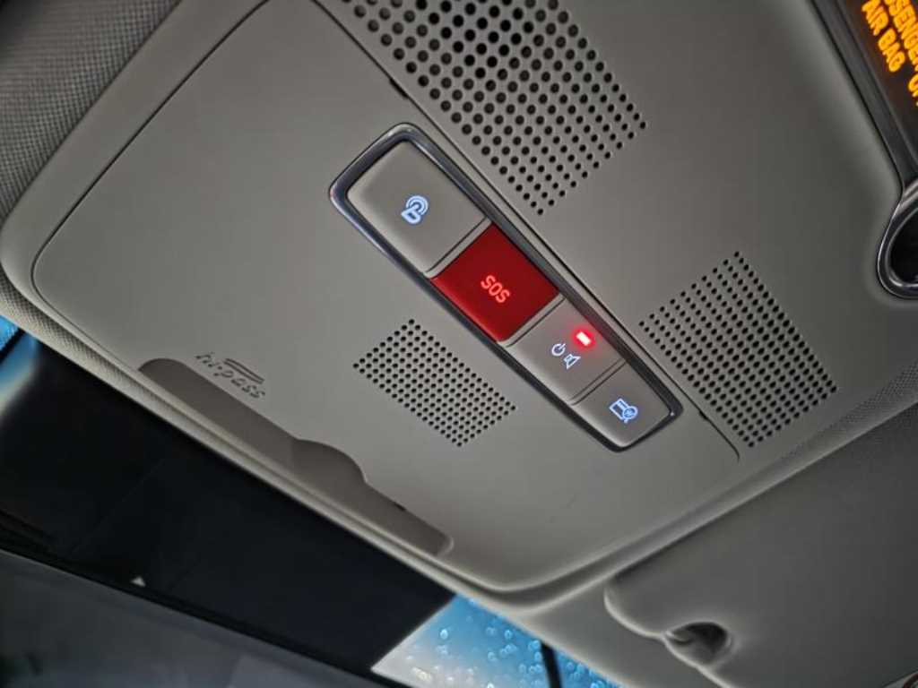 HYUNDAI Grandeur - Vista 10