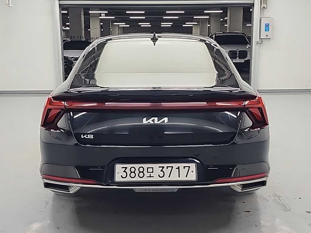 KIA K8 - Vista 3