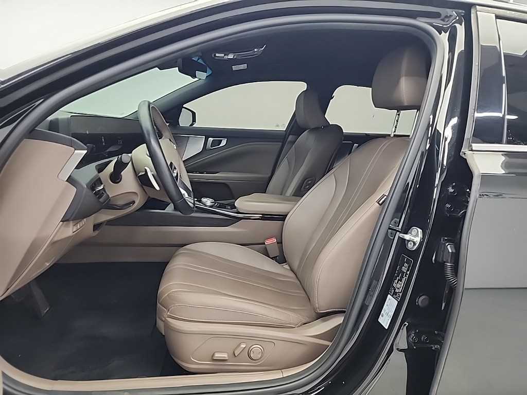 KIA K8 - Vista 11
