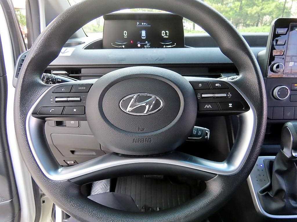 HYUNDAI Staria - Vista 7
