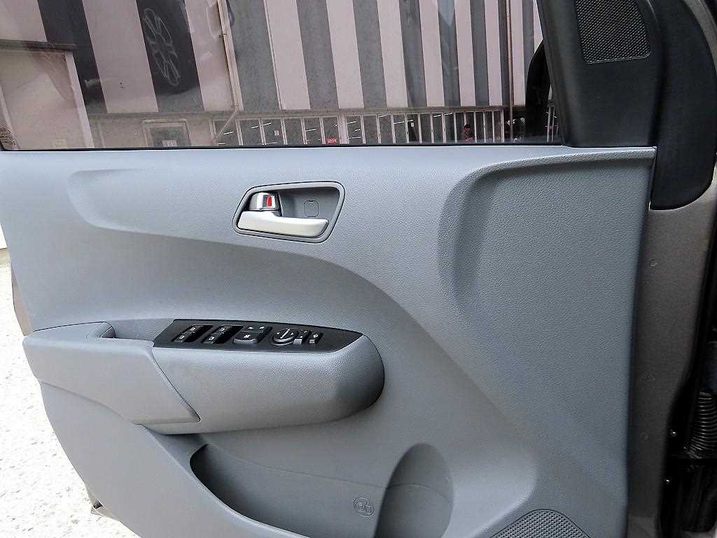 KIA Morning - Vista 11