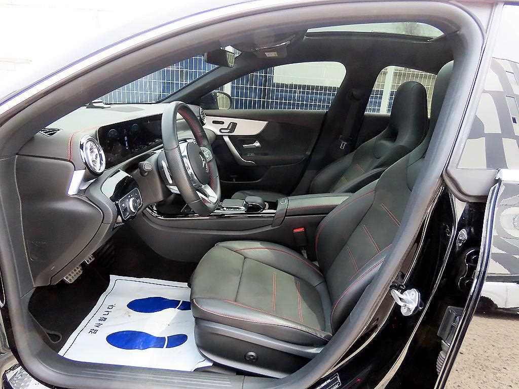Mercedes Benz CLA Class - Vista 6