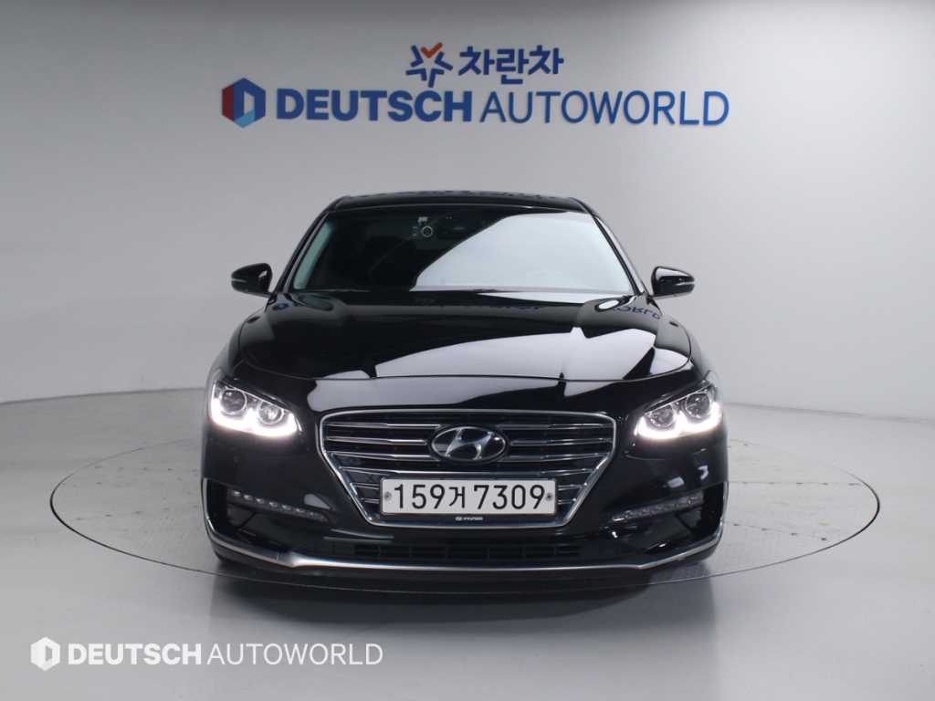 HYUNDAI Grandeur - Vista 3