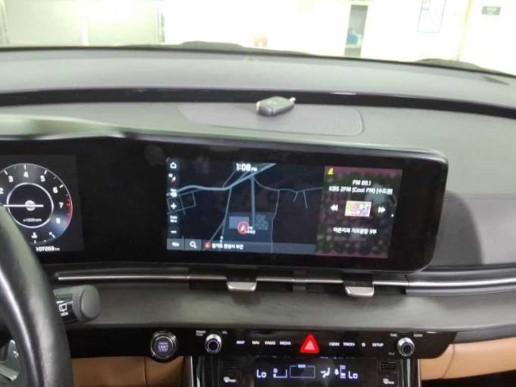 KIA Carnival - Vista 6