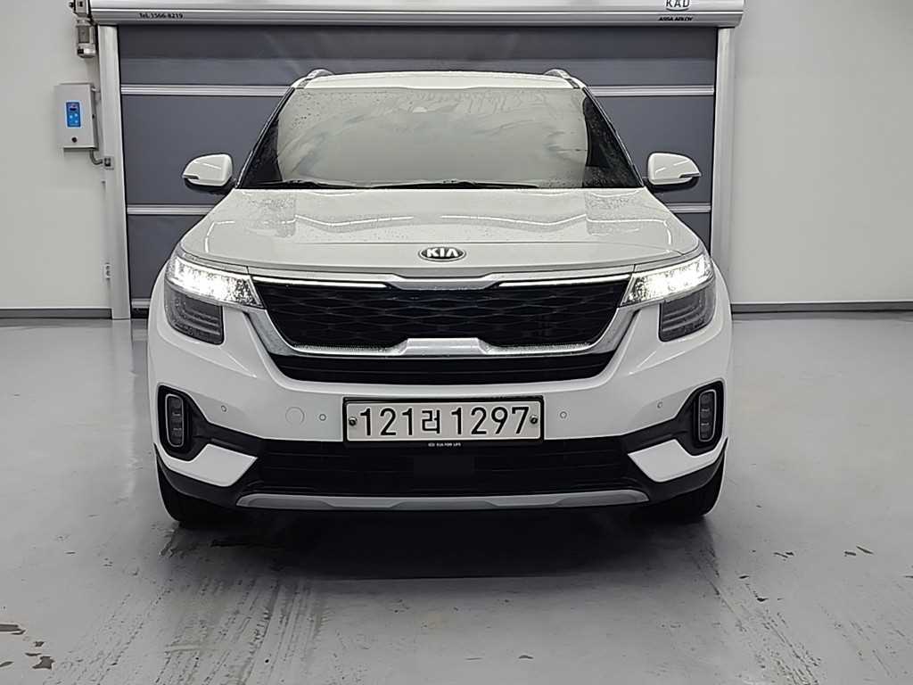 KIA Seltos - Vista 2