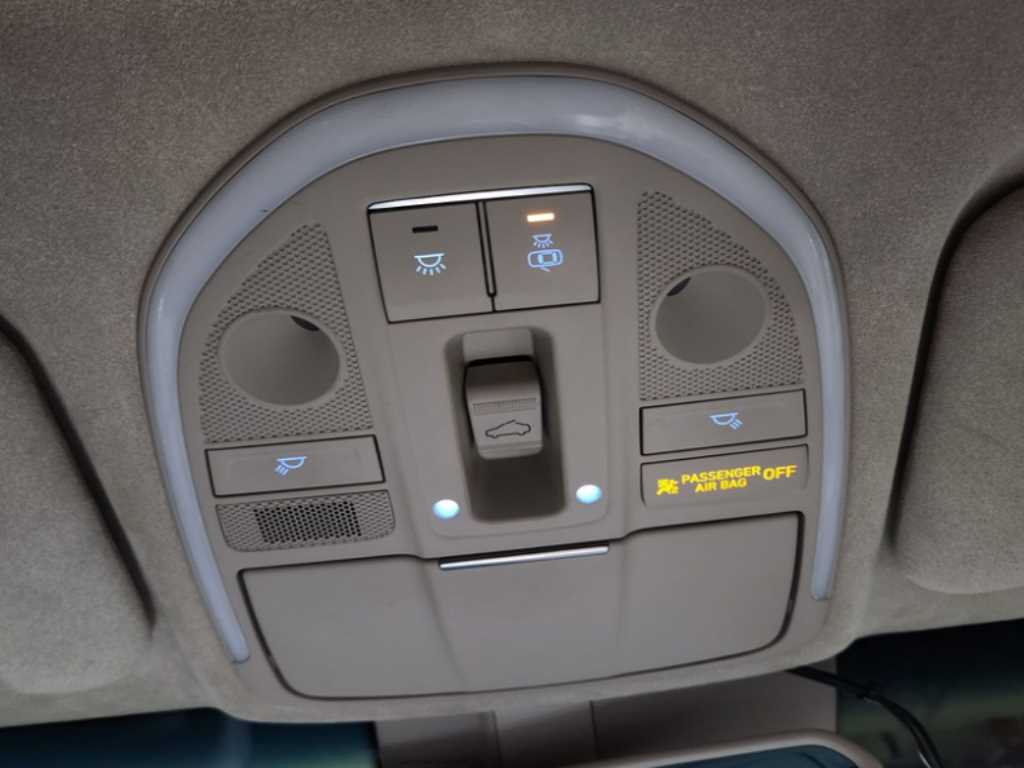 Genesis G70 - Vista 11