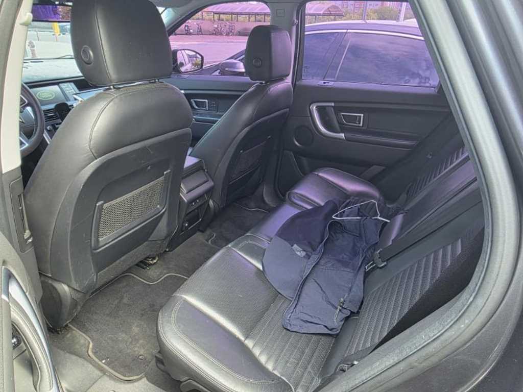 Land Rover Discovery Sports - Vista 8