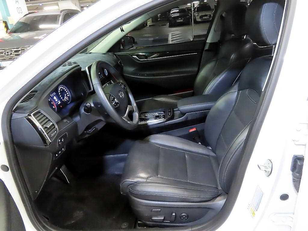 HYUNDAI Grandeur - Vista 6