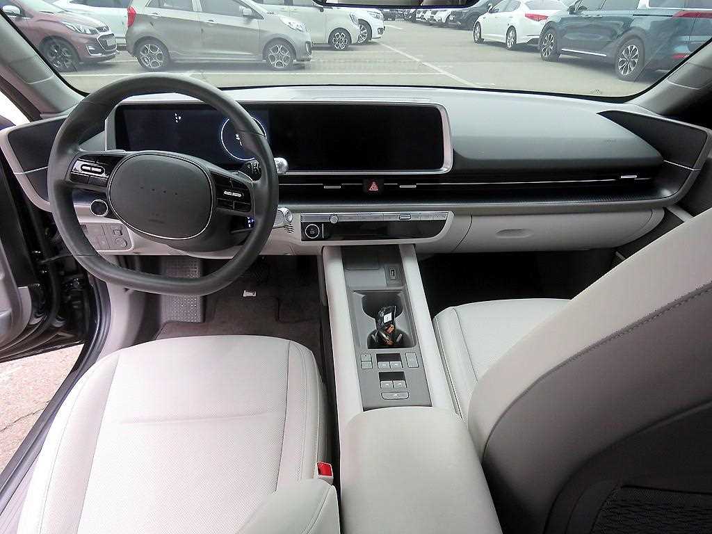 HYUNDAI Ioniq 6 - Vista 9