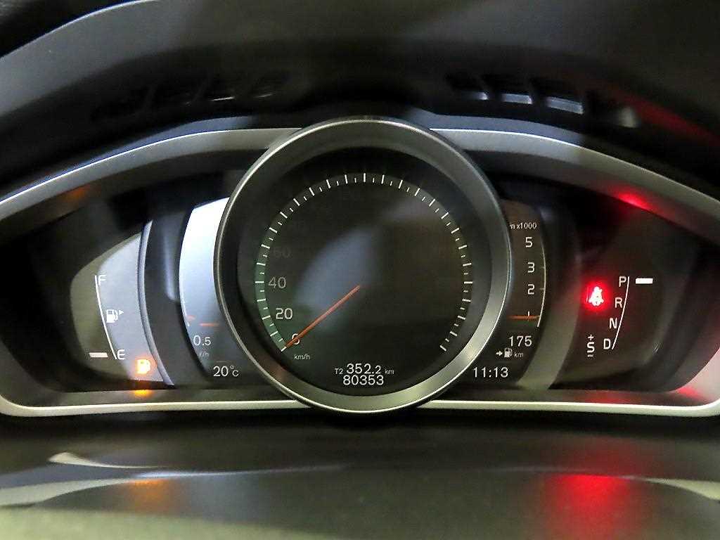 Volvo V40 - Vista 9