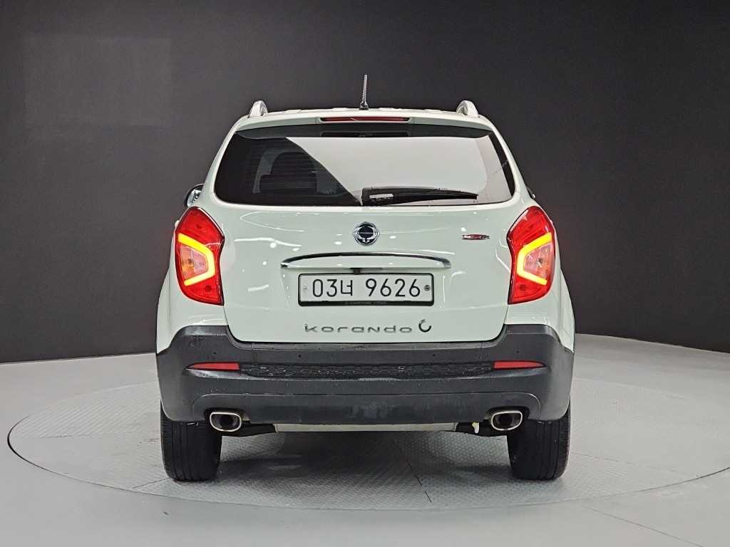 Ssangyong Korando - Vista 3