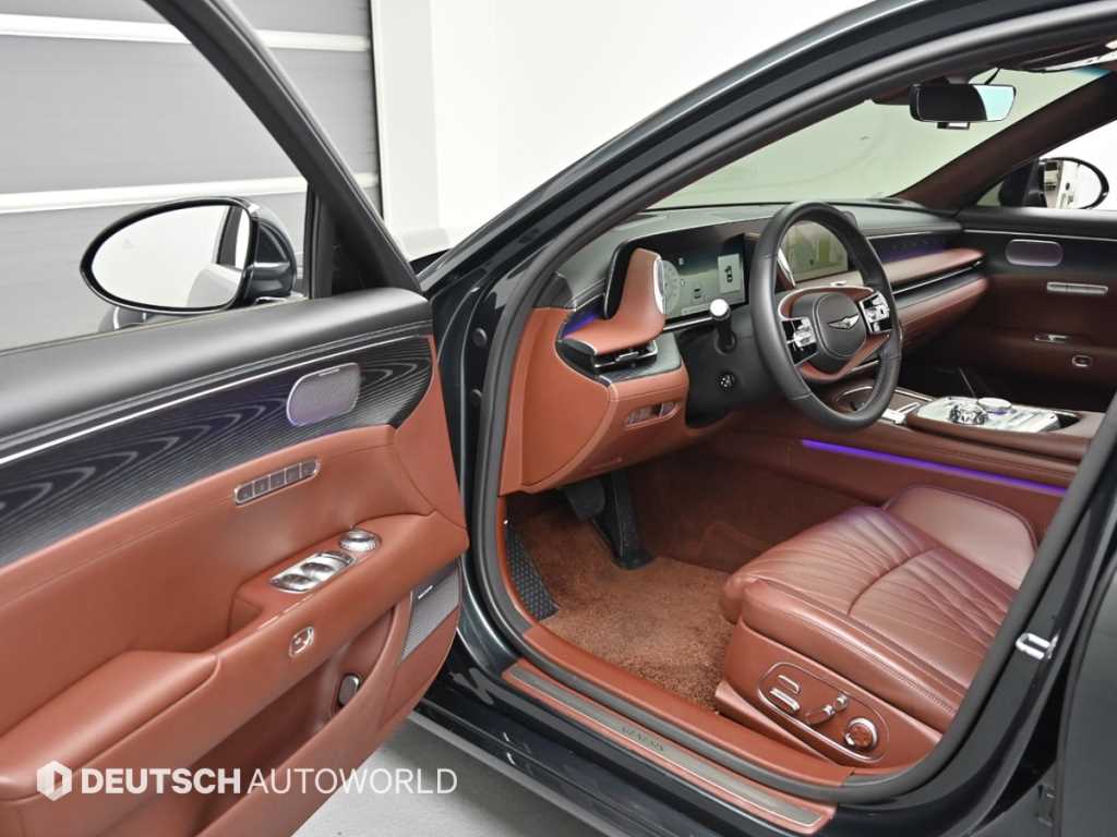 Genesis G90 - Vista 11