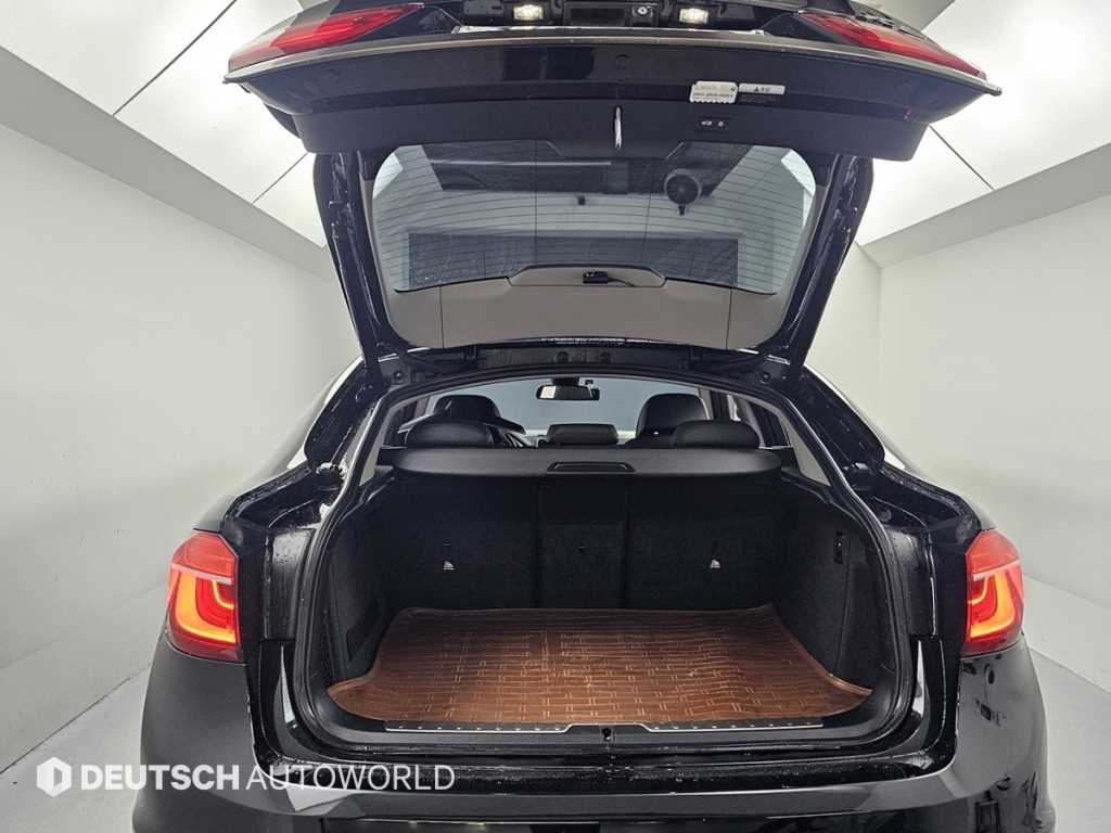 BMW X6 - Vista 5