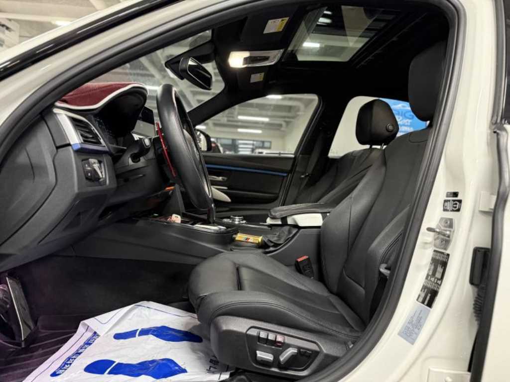 BMW 3 series - Vista 10