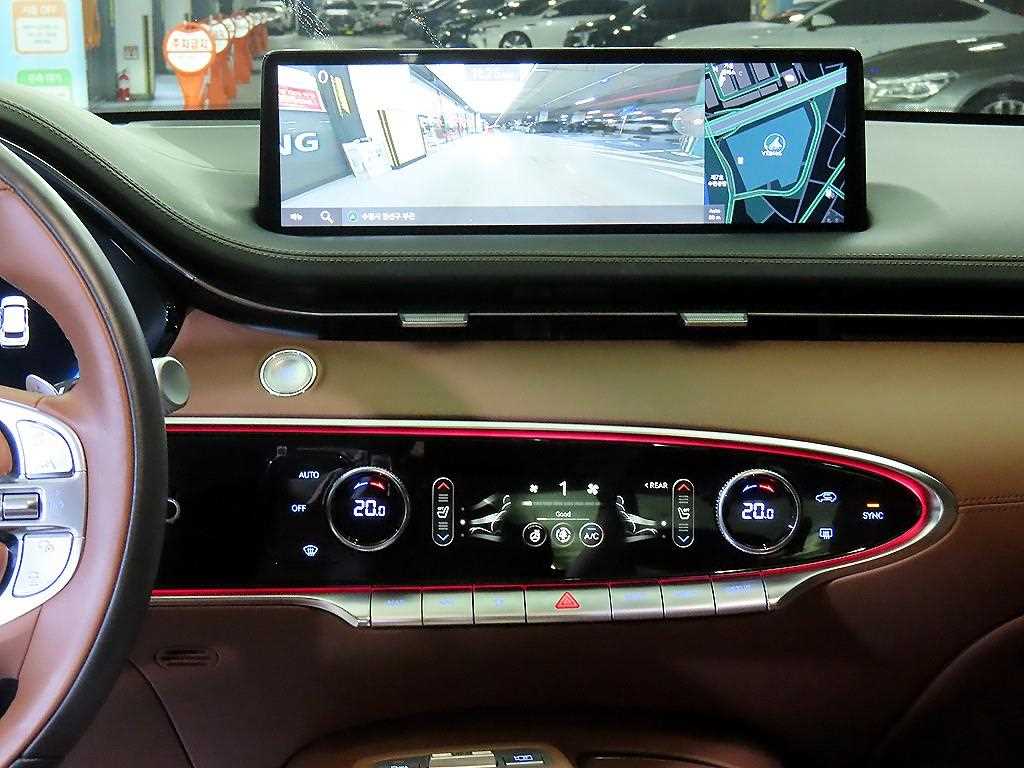 Genesis GV70 - Vista 11