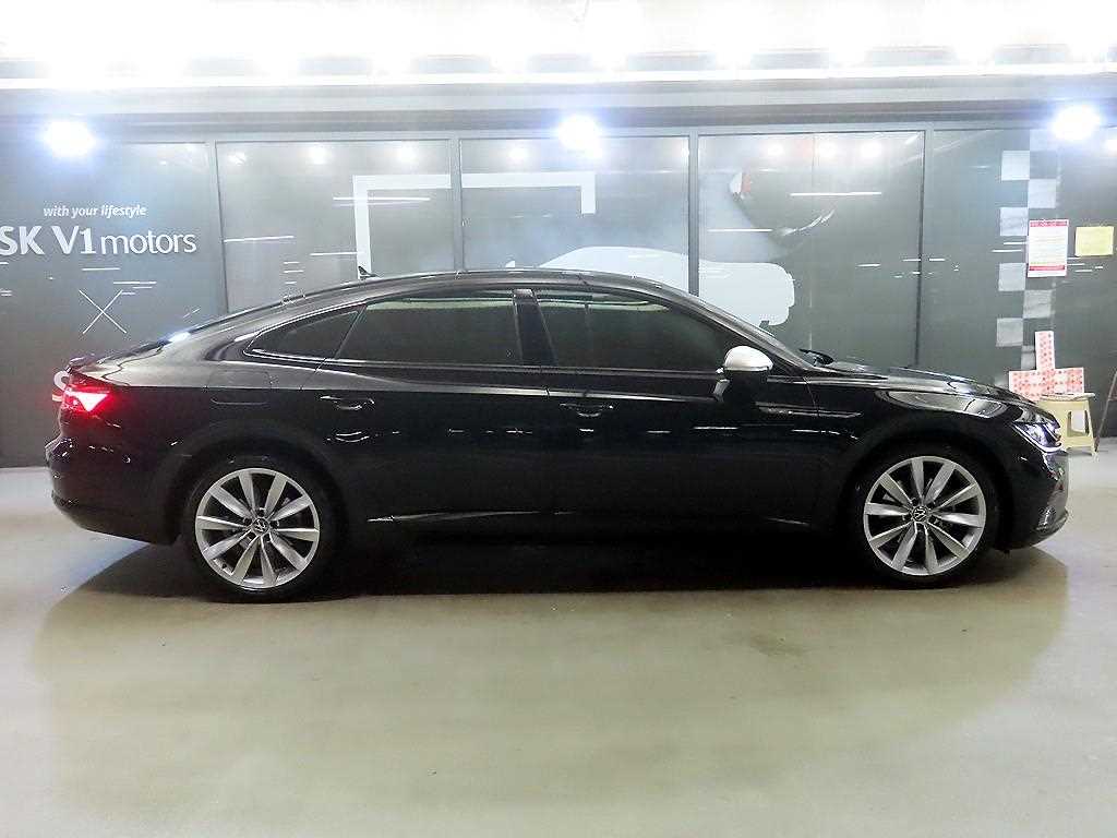 Volkswagen Arteon - Vista 3