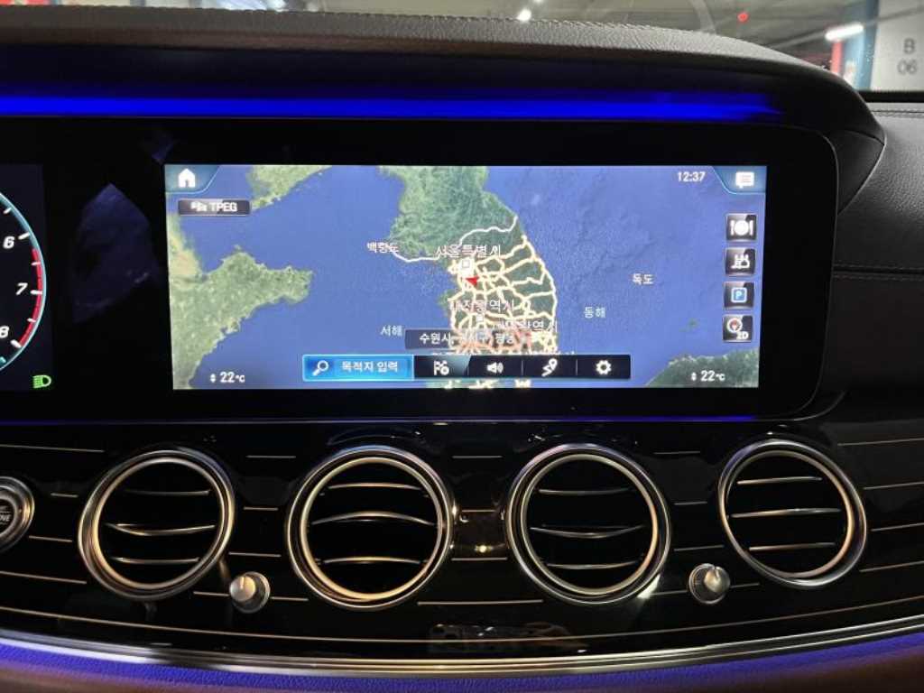 Mercedes Benz E class - Vista 9
