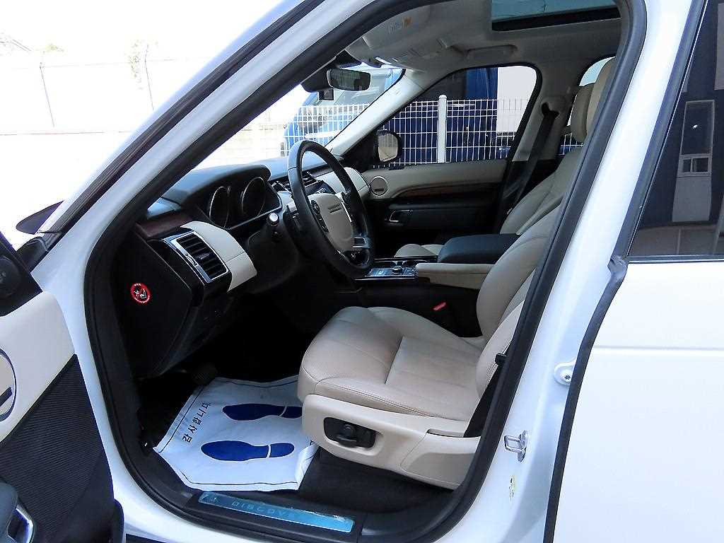 Land Rover Discovery - Vista 5
