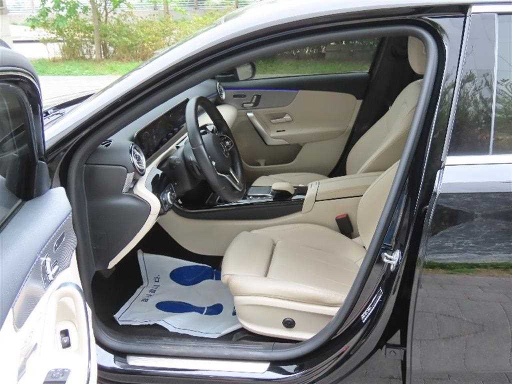 Mercedes Benz A Class 2023 - Importación desde Corea - HF Imports Iquique - Foto 13