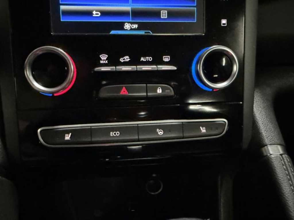 SAMSUNG QM6 - Vista 12