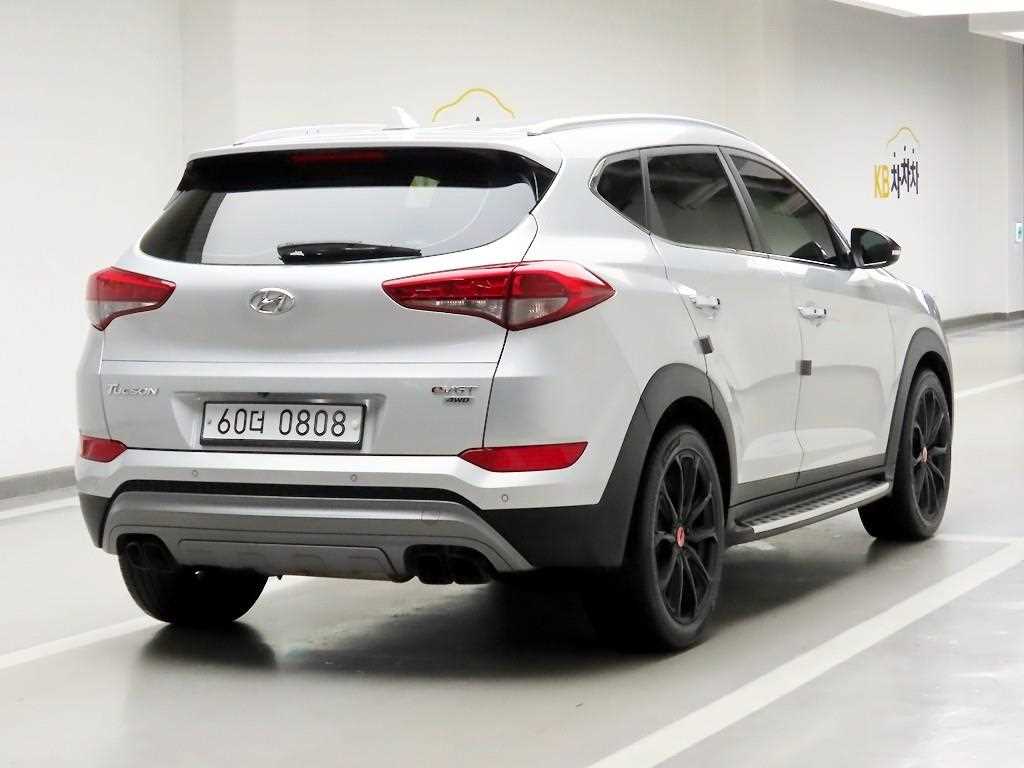 HYUNDAI Tucson - Vista 4