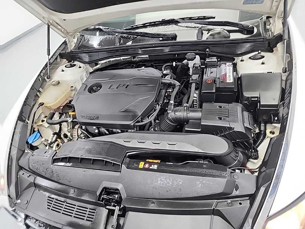 HYUNDAI Sonata - Vista 5
