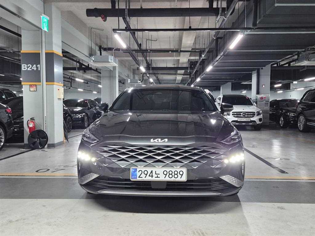 KIA K8 - Vista 2