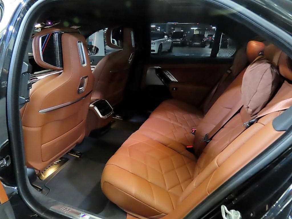 BMW 7 Series - Vista 7