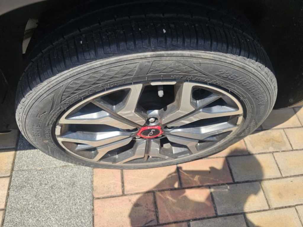 KIA Seltos - Vista 2