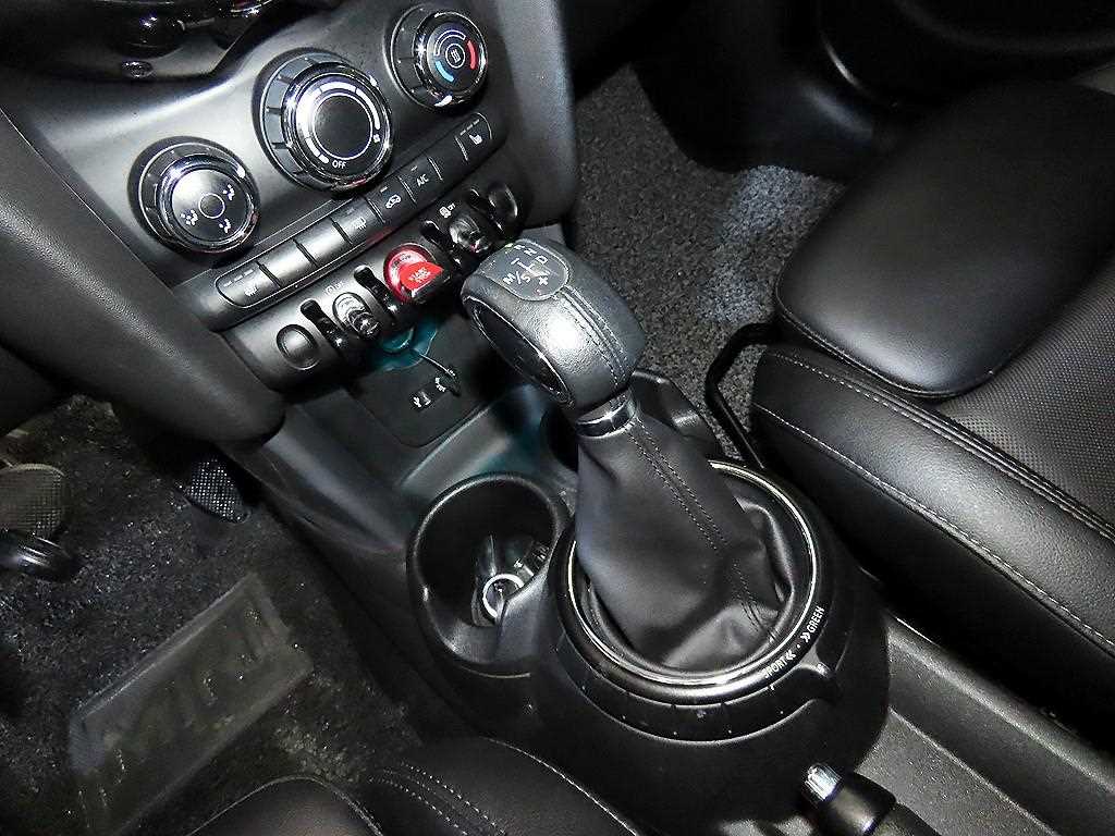 Mini Cooper - Vista 11