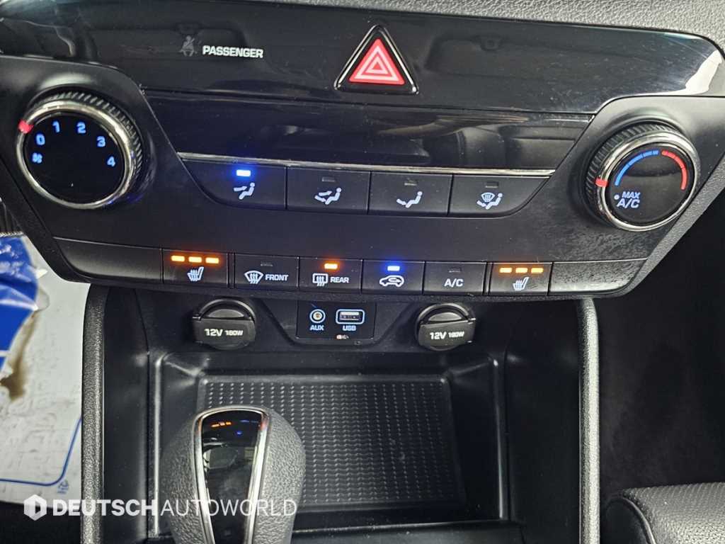 HYUNDAI Tucson 2016 Blanco - Importación desde Corea - HF Imports Iquique - Foto 17